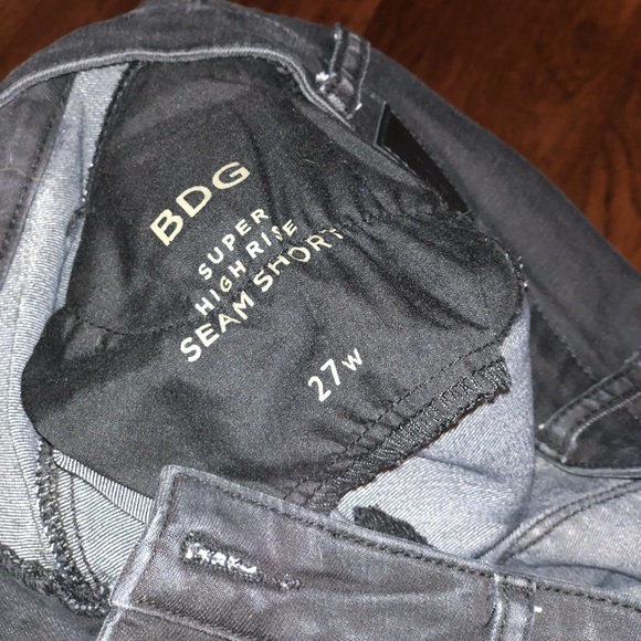 BDG High Rise short - Picture 6 of 6